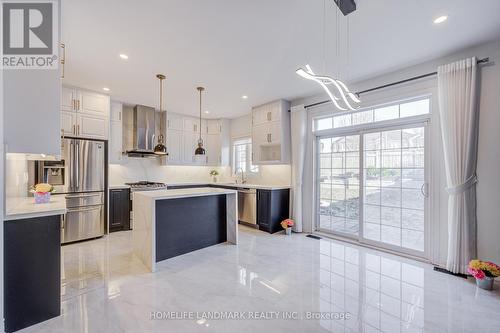 24 Haskett Drive, Markham, ON - Indoor Photo Showing Kitchen With Upgraded Kitchen