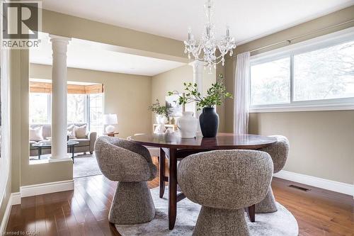330 Strathcona Drive, Burlington, ON - Indoor Photo Showing Dining Room