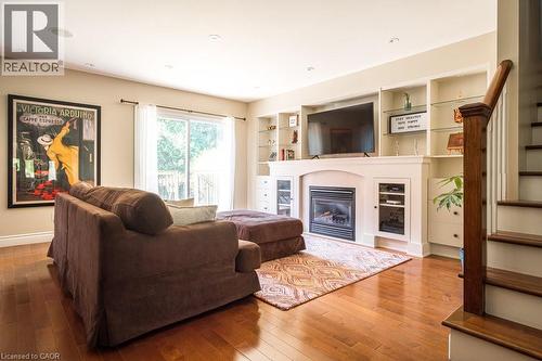 330 Strathcona Drive, Burlington, ON - Indoor Photo Showing Living Room With Fireplace