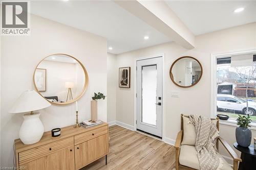 7 Stapleton Avenue, Hamilton, ON - Indoor Photo Showing Other Room