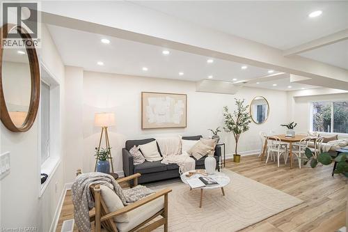 7 Stapleton Avenue, Hamilton, ON - Indoor Photo Showing Other Room