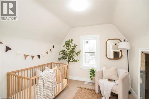 7 Stapleton Avenue, Hamilton, ON - Indoor Photo Showing Other Room