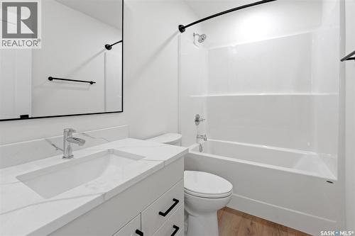 429 Eldorado Street, Warman, SK - Indoor Photo Showing Bathroom