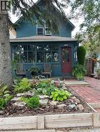 436 6th STREET E  Saskatoon, SK S7H 1B8