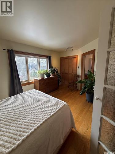 436 6Th Street E, Saskatoon, SK - Indoor Photo Showing Bedroom
