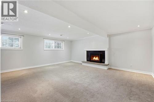197 Hanover Place, Hamilton, ON - Indoor With Fireplace