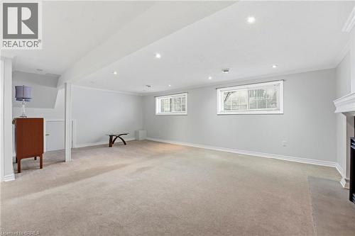 197 Hanover Place, Hamilton, ON - Indoor With Fireplace