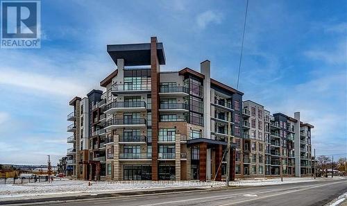 324 - 600 NORTH SERVICE ROAD  Hamilton, ON L8E 5A7