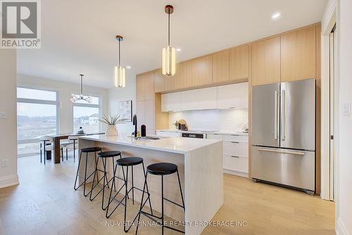 To be built. Photos for illustration - Lot 35 Virtue Drive, London South (South B), ON - Indoor Photo Showing Kitchen With Upgraded Kitchen