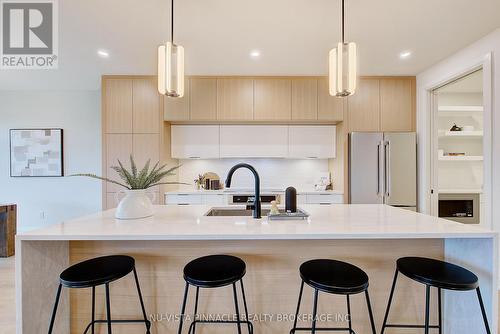 To be built. Photos for illustration - Lot 35 Virtue Drive, London South (South B), ON - Indoor Photo Showing Kitchen With Upgraded Kitchen