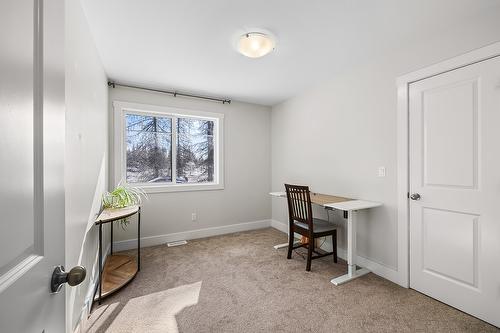 8529 Hwy 95A, Kimberley, BC - Indoor