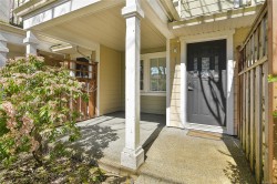 103-820 Brock Ave Langford, BC V9B 0B8