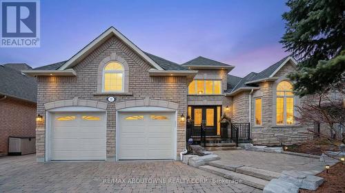 22 SIDERNO CRESCENT  Vaughan, ON L4L 9M8