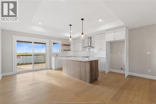 4418 Belmont, Comber, ON - Indoor Photo Showing Kitchen