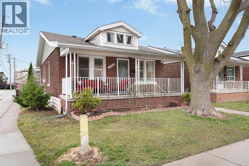 1588 MARENTETTE AVENUE  Windsor, ON N8X 4E3