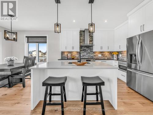 2222 Linkway Boulevard, London South (South A), ON - Indoor