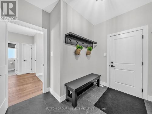 2222 Linkway Boulevard, London South (South A), ON - Indoor Photo Showing Other Room