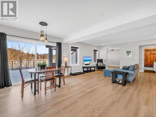 2222 Linkway Boulevard, London South (South A), ON - Indoor
