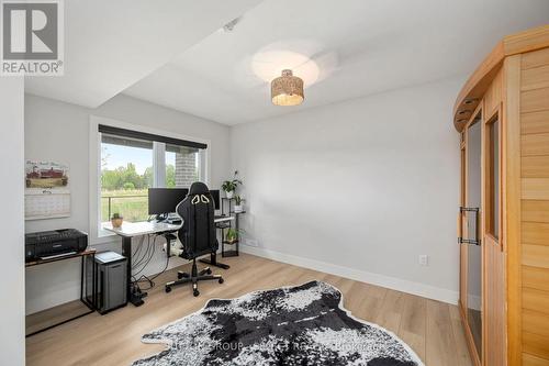 2222 Linkway Boulevard, London South (South A), ON - Indoor Photo Showing Office