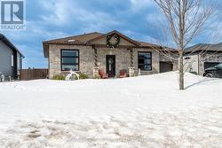 32 MARQUIS DRIVE Petawawa, ON K8H 0E5