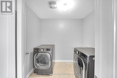 1231 Graham Clapp Avenue, Oshawa, ON - Indoor Photo Showing Laundry Room