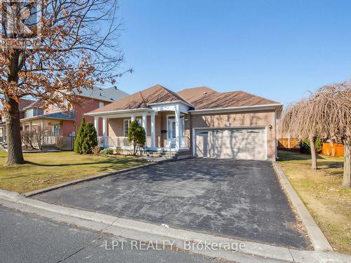 194 RUSSELL JARVIS DRIVE  Markham, ON L3S 4E9