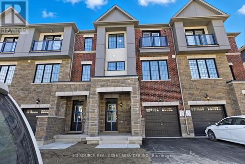 16 PEAREN LANE  Barrie, ON L9J 0Z6