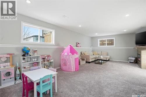 223 Eaton Crescent, Saskatoon, SK - Indoor