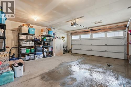 223 Eaton Crescent, Saskatoon, SK - Indoor Photo Showing Garage