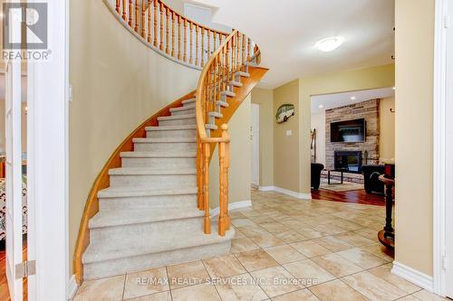 28 Chickadee Crescent, Brampton, ON - Indoor Photo Showing Other Room