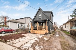 7 Stapleton Avenue  Hamilton, ON L8H 3N4