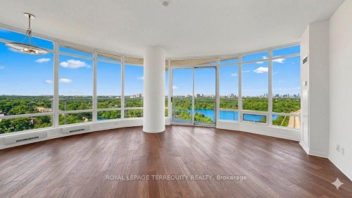 2205-15 Windermere Avenue, Toronto, ON - Indoor