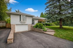 11 Hilltop Drive Caledon, ON L7C 1K7