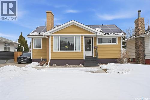 1011 Taylor Street E, Saskatoon, SK - Outdoor With Facade