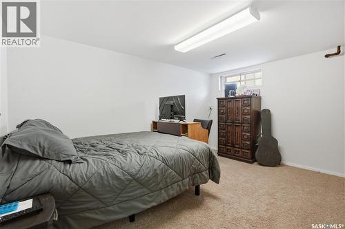1011 Taylor Street E, Saskatoon, SK - Indoor Photo Showing Bedroom