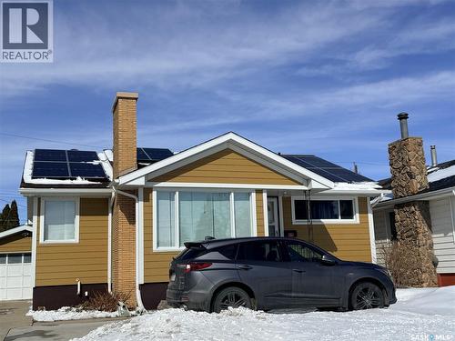 1011 Taylor Street E, Saskatoon, SK - Outdoor