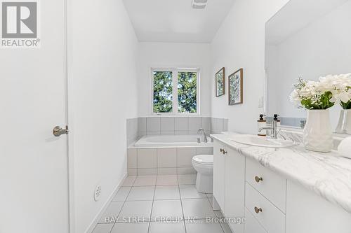 27 Armillo Place, Markham, ON - Indoor Photo Showing Bathroom