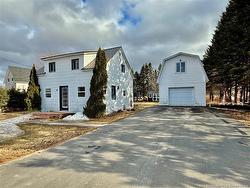 74 De L'ecole ST Rogersville, NB E4Y 1V7