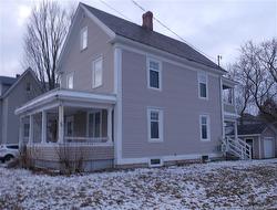 118 Victoria St Woodstock, NB E7M 3A5