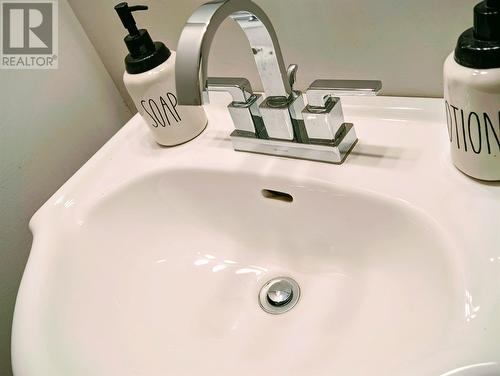 Quality finishes - 7 Cornwall Heights, St. John'S, NL - Indoor Photo Showing Bathroom