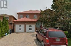 UNIT1 - 35 MCDAIRMID ROAD Toronto, ON M1S 1Z5