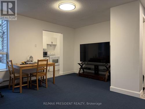 37 Bond Street S, Hamilton, ON - Indoor