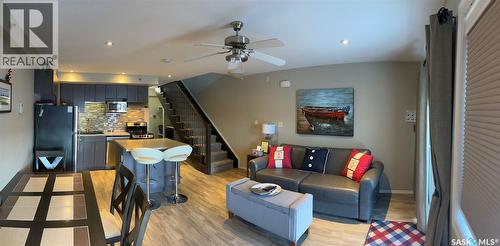 3 1250 Aaro Avenue, Elbow, SK - Indoor Photo Showing Living Room