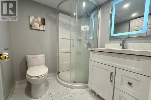 1836 Haycock Place, London North (North R), ON - Indoor Photo Showing Bathroom