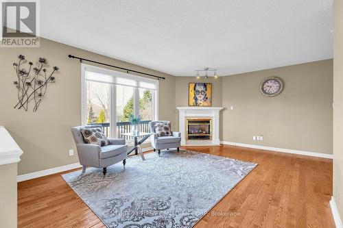1836 Haycock Place, London North (North R), ON - Indoor Photo Showing Living Room With Fireplace