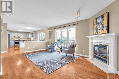 1836 Haycock Place, London North (North R), ON - Indoor Photo Showing Living Room With Fireplace