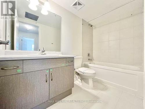128 - 1081 Danforth Road, Toronto, ON - Indoor Photo Showing Bathroom