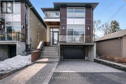 376C WILMONT AVENUE  Ottawa, ON K2A 0B1