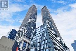 7310 - 138 DOWNES STREET Toronto, ON M5E 0E4