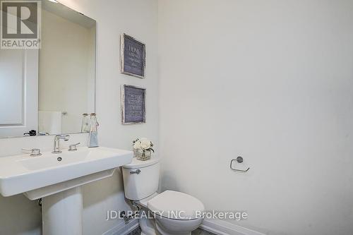 4199 Major Mackenzie Drive E, Markham, ON - Indoor Photo Showing Bathroom